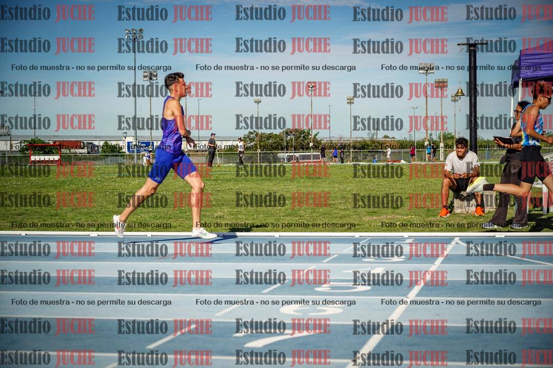 Fotos de los 1500 m llanos de varones