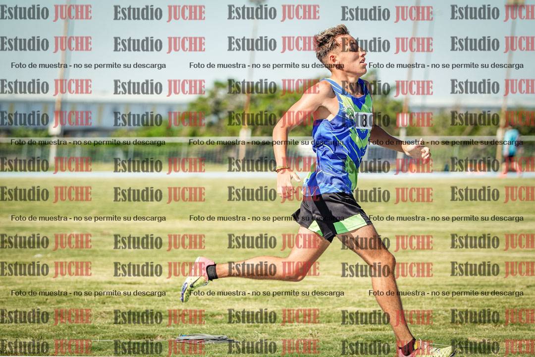 Fotos de los 600 m llanos de varones