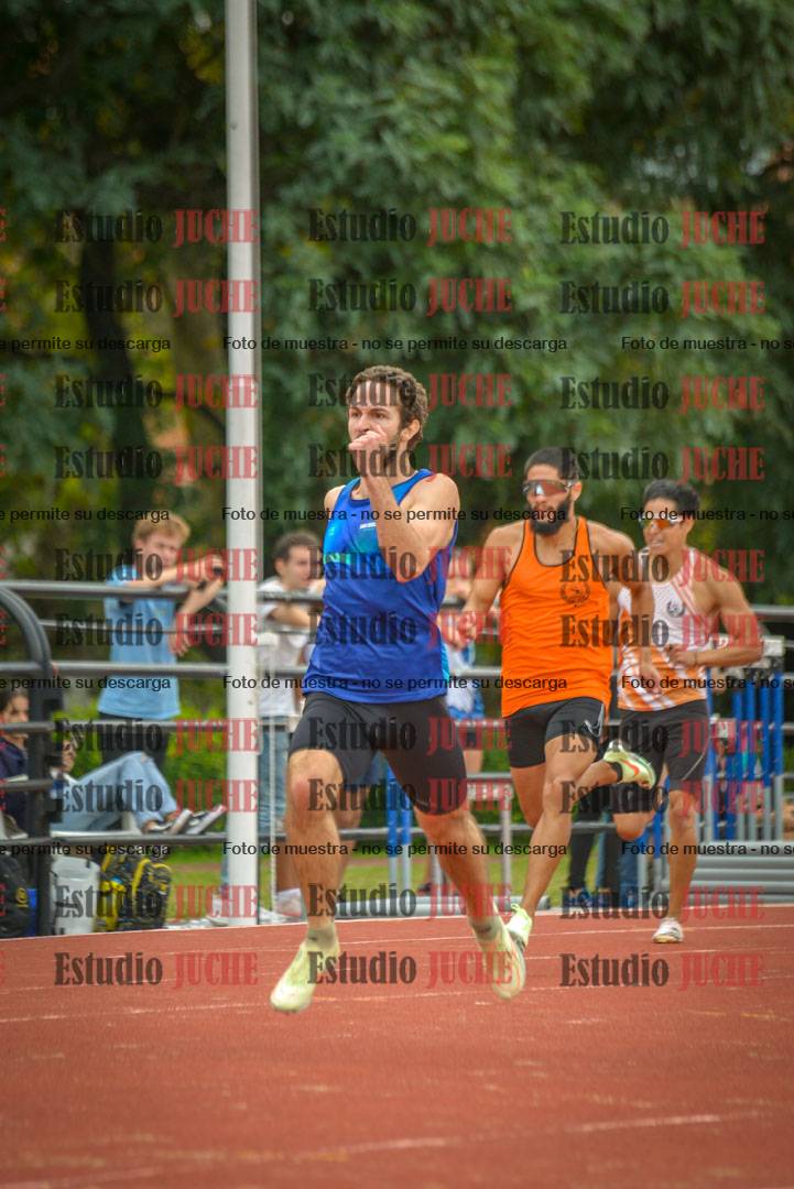 Fotos de los 400 m llanos de varones