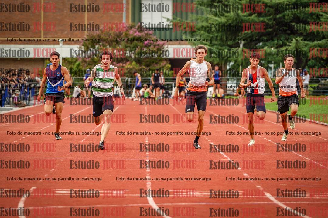Fotos de los 100 m llanos de varones - FINAL