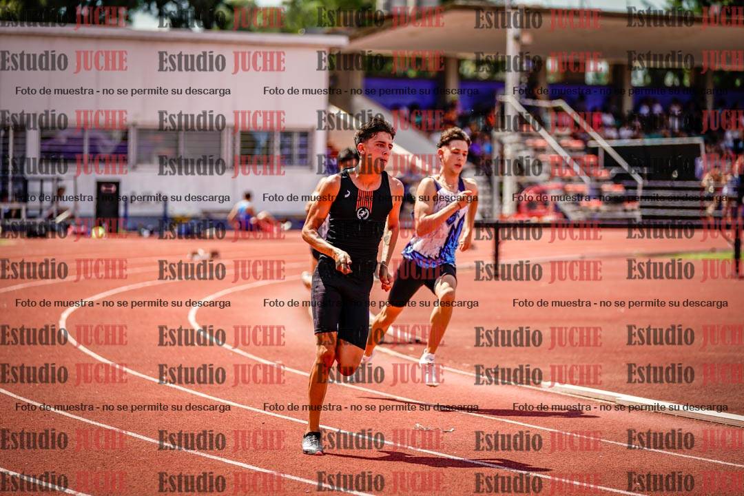 Fotos de los 400 m llanos de varones