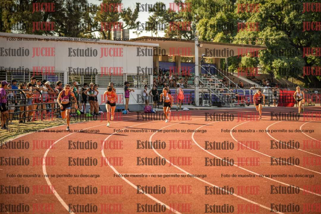 Fotos de los 800 m llanos de mujeres