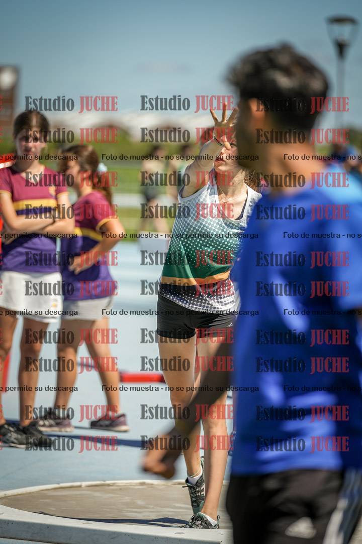 Fotos del lanzamiento de bala de mujeres - U14