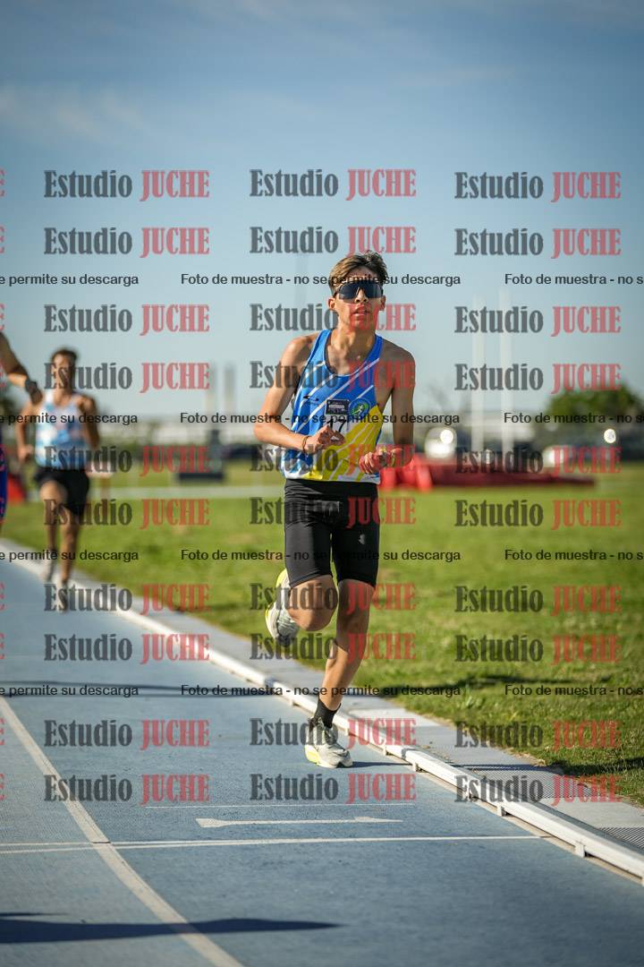 Fotos de los 1500 m llanos de varones