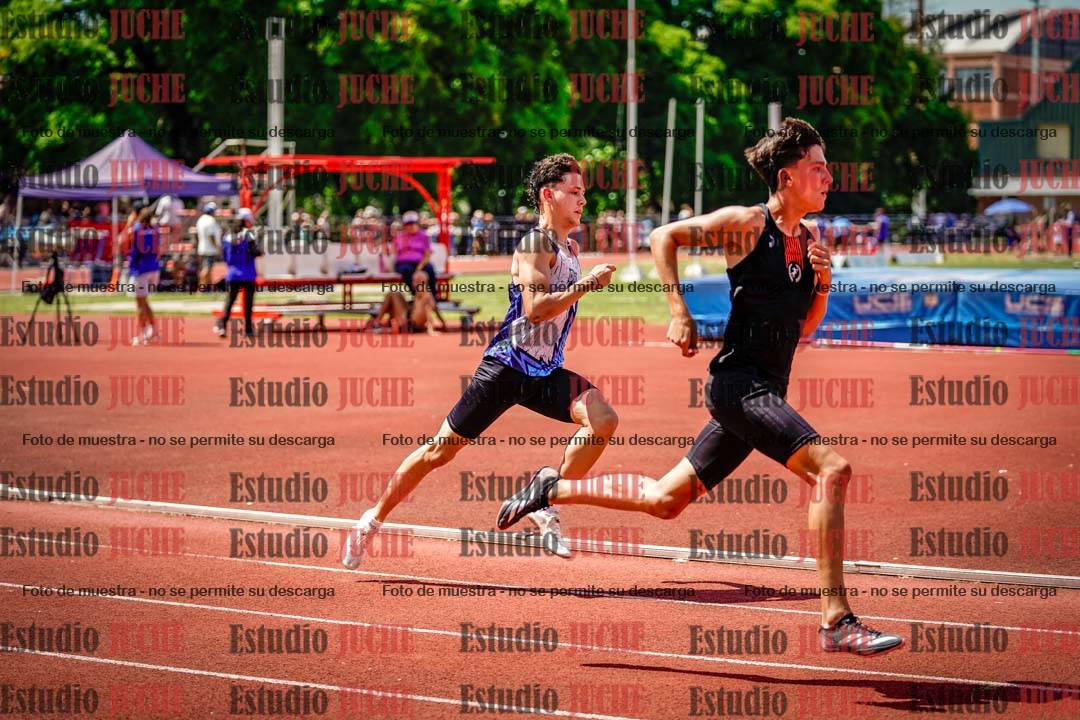 Fotos de los 400 m llanos de varones