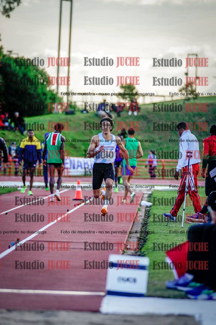 Fotos del salto en largo de varones - FINAL