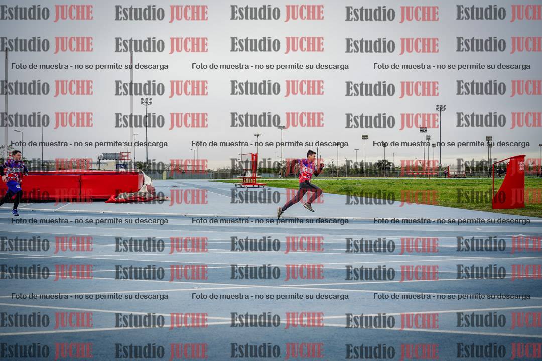 Fotos de los 150 m llanos de varones - U14