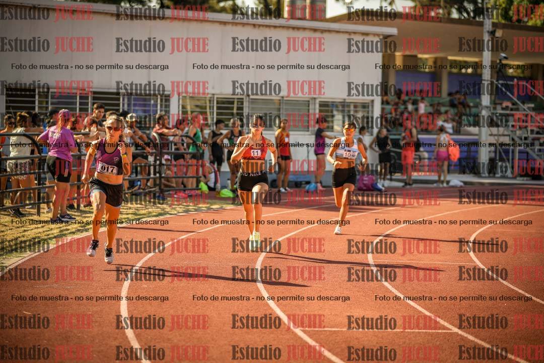 Fotos de los 800 m llanos de mujeres