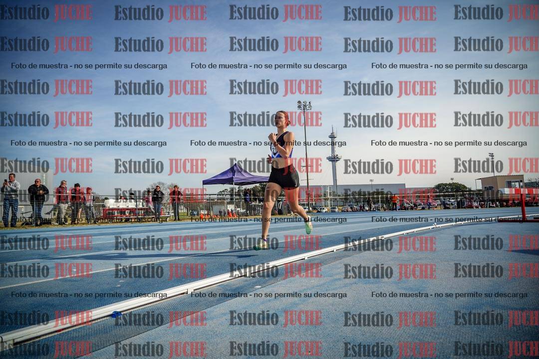 Fotos de los 800 m llanos de mujeres - combinadas 7