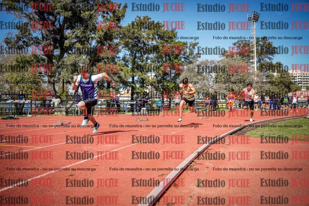 Fotos de los 200 m llanos de varones