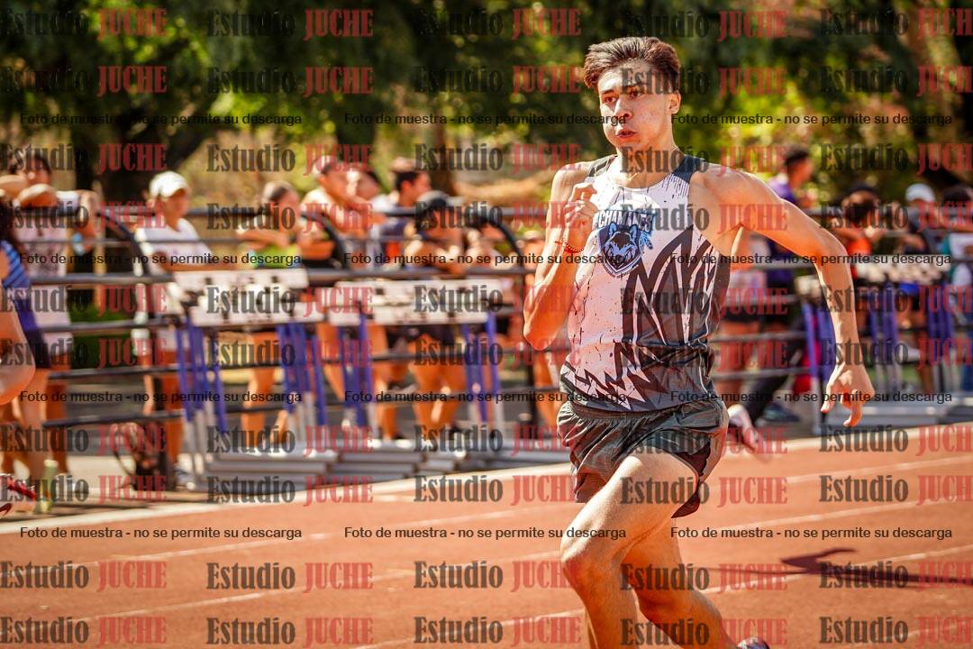 Fotos de los 400 m llanos de varones