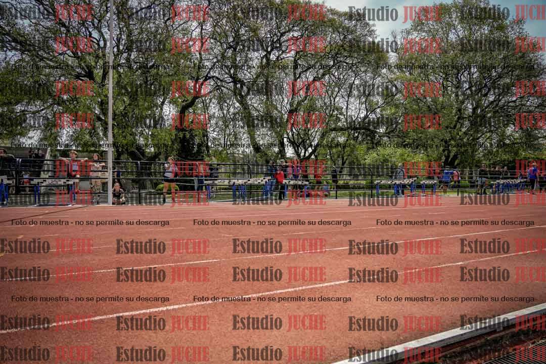 Fotos de los 80 m llanos de varones - FINAL