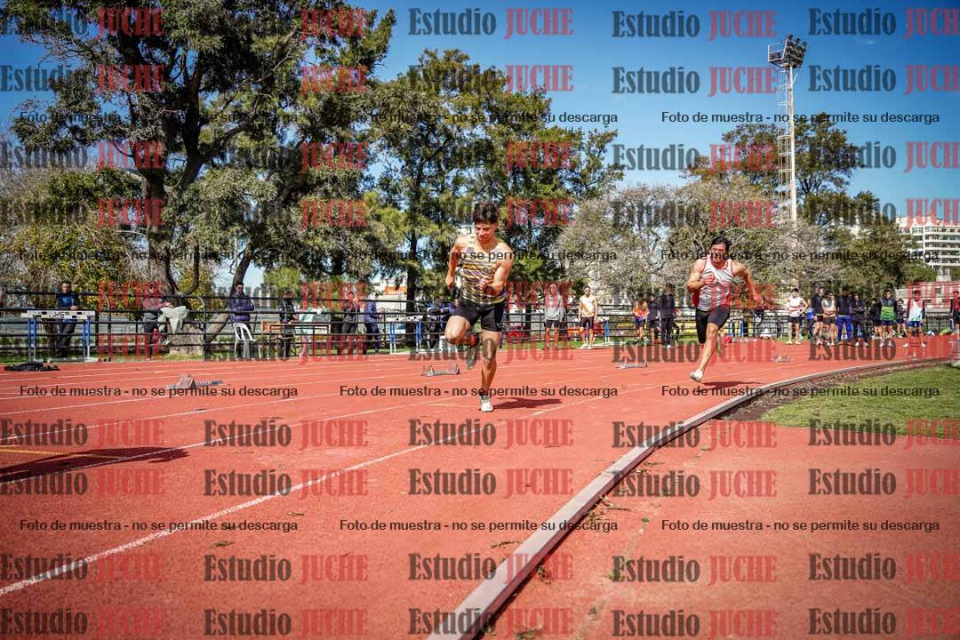 Fotos de los 200 m llanos de varones