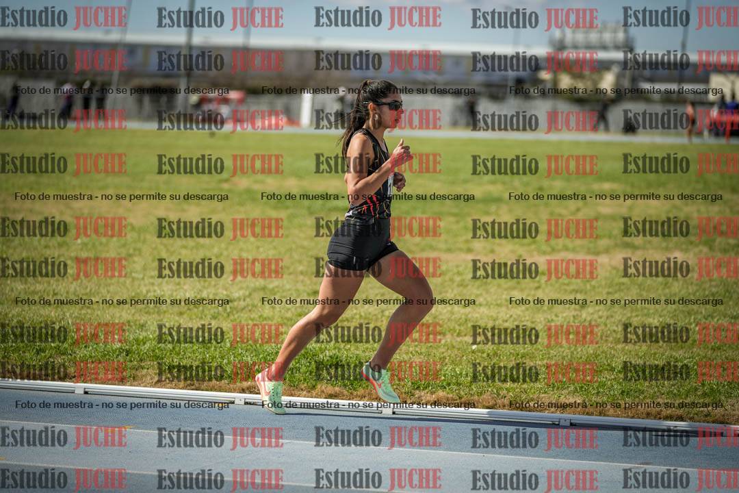 Fotos de los 5000 m llanos de mujeres