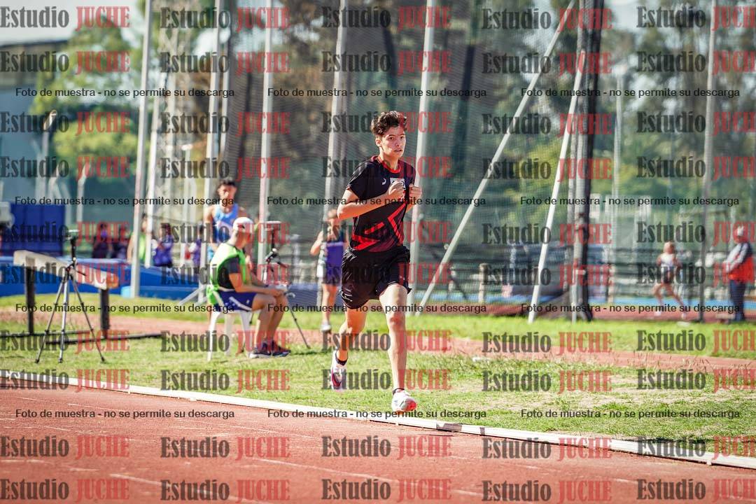 Fotos de los 600 m llanos de varones