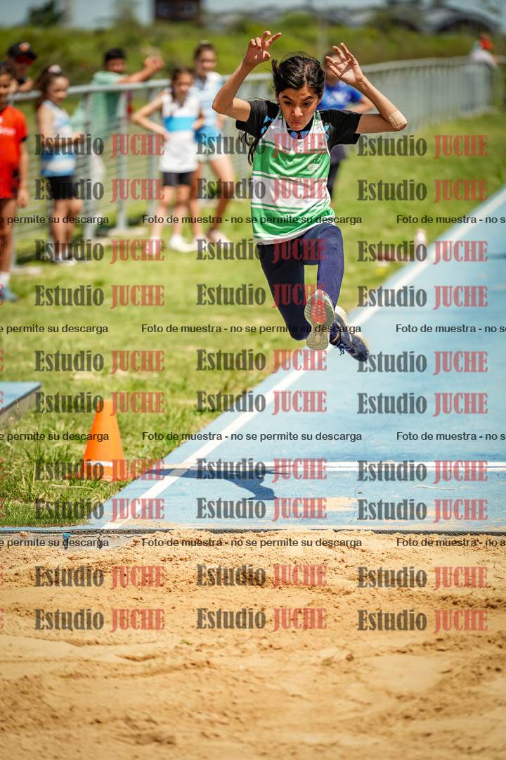 Fotos del salto en largo de mujeres - U12