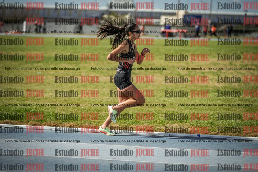 Fotos de los 5000 m llanos de mujeres