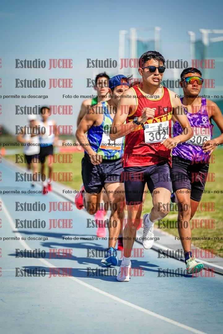 Fotos de los 3000 m llanos de varones