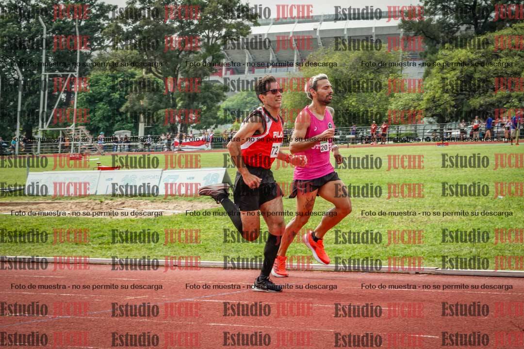 Fotos de los 3000 m llanos de varones
