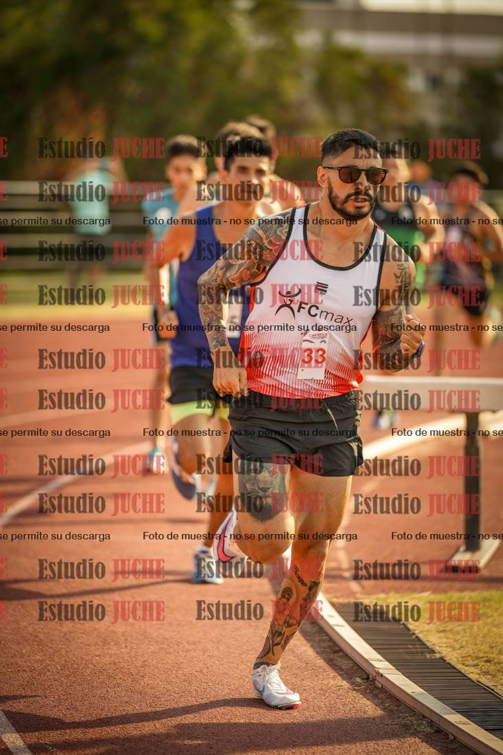 Fotos de los 1500 m llanos de varones