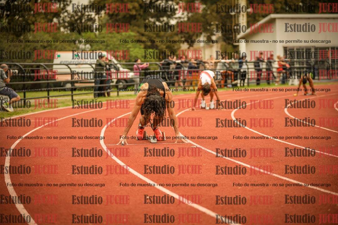 Fotos de las Postas 4x400 m de varones