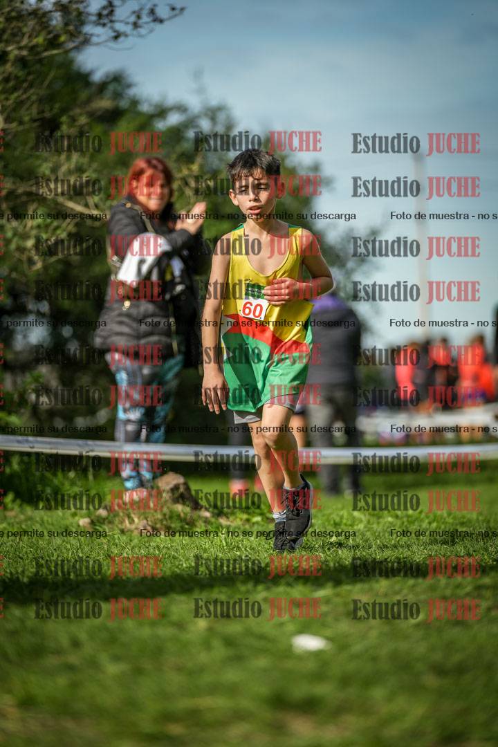 Fotos de la llegada del cross de 1000 m
