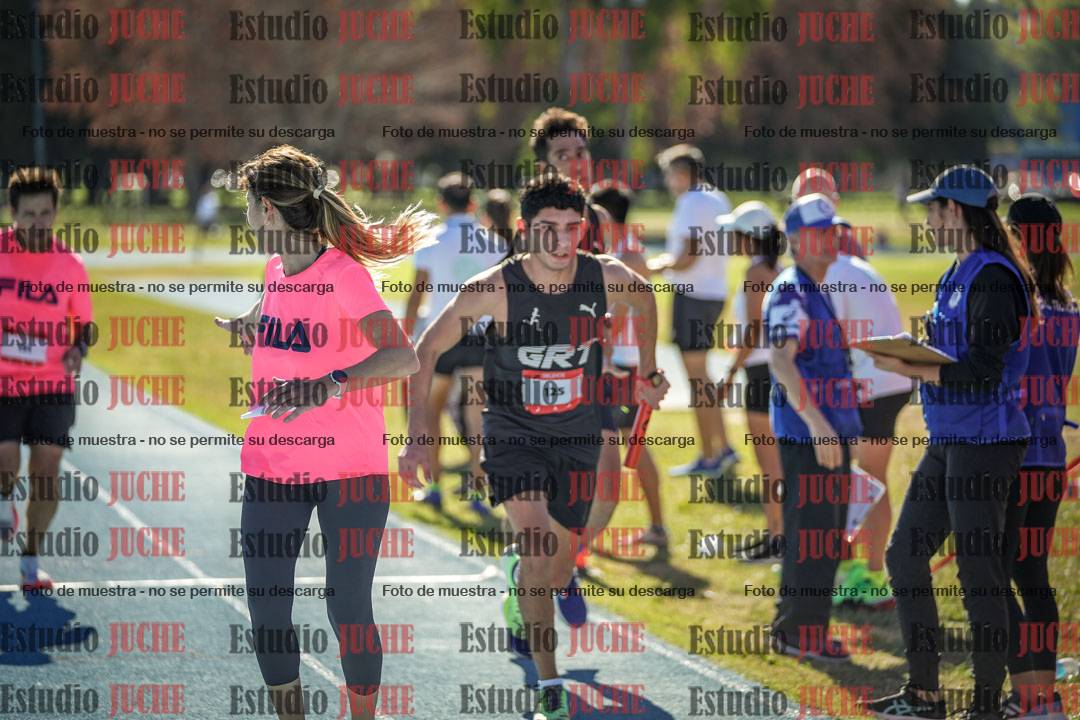 Fotos durante los relevos