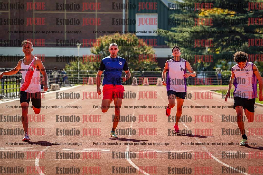 Fotos de los 200 m llanos de varones