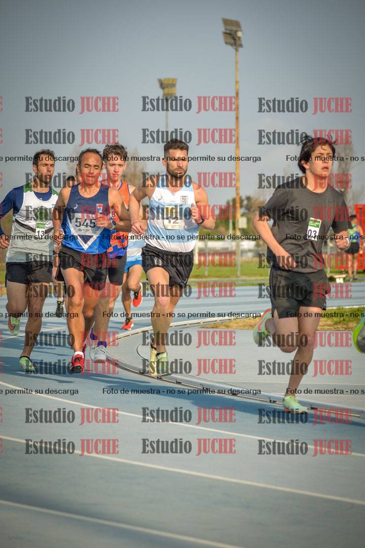 Fotos de los 3000 m llanos de varones