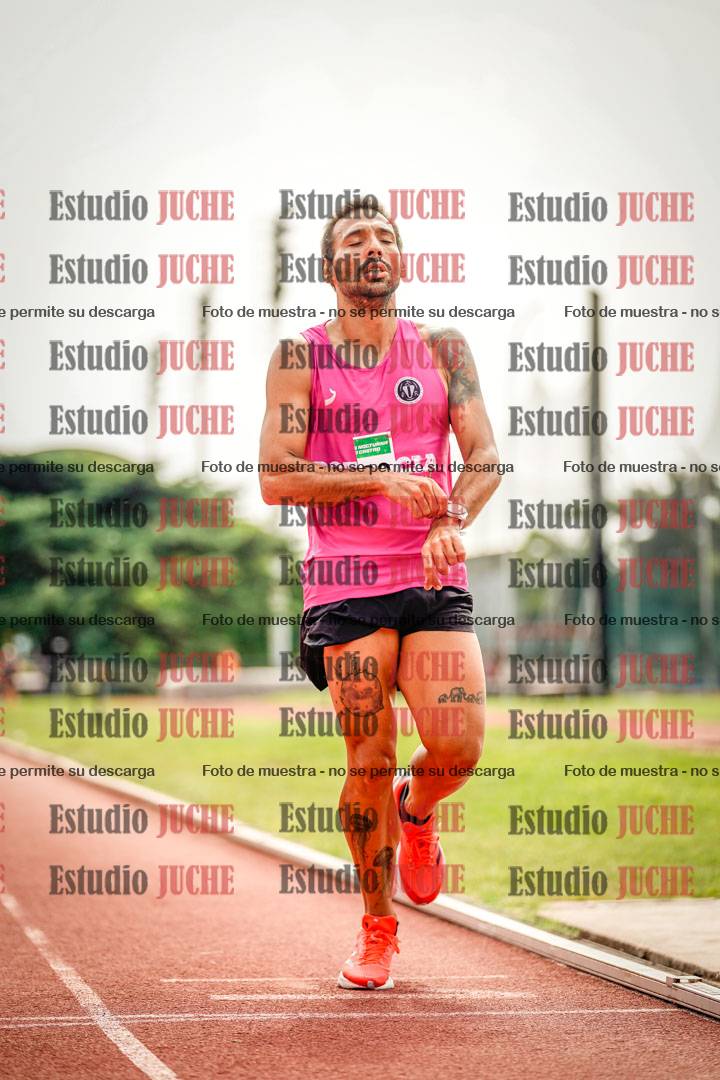 Fotos de los 3000 m llanos de varones