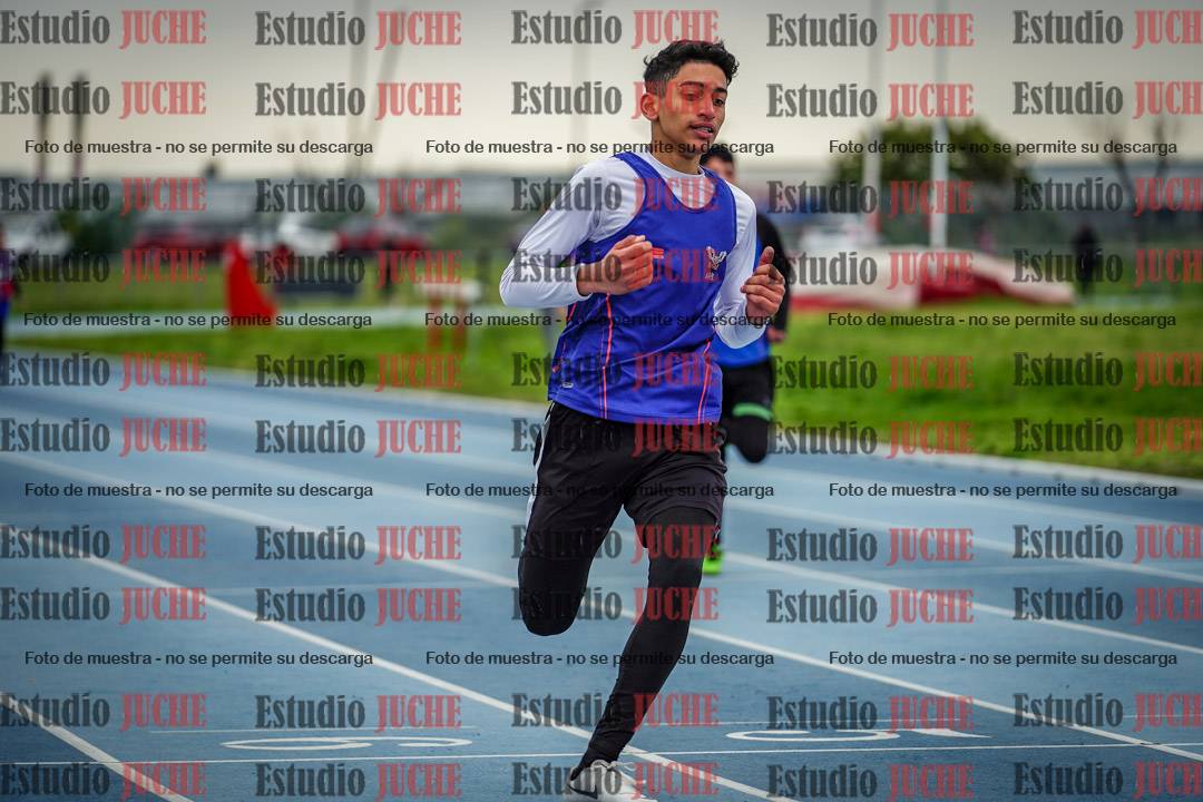 Fotos de los 150 m llanos de varones - U14