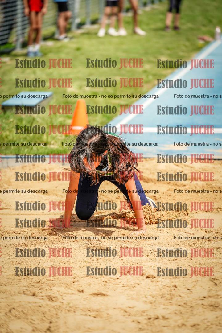 Fotos del salto en largo de mujeres - U12