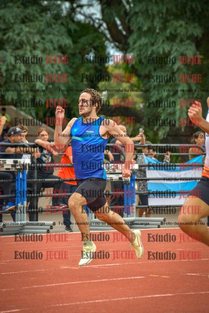 Fotos de los 400 m llanos de varones