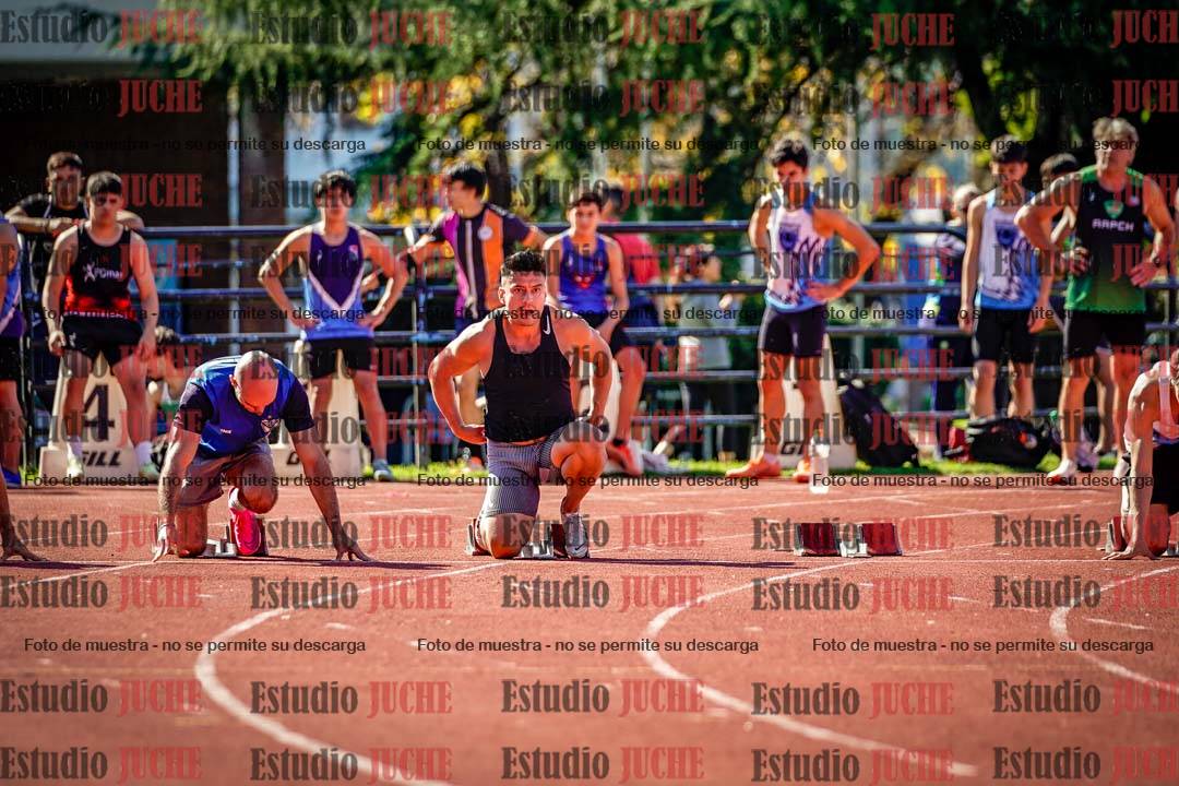 Fotos de los 100 m llanos de varones