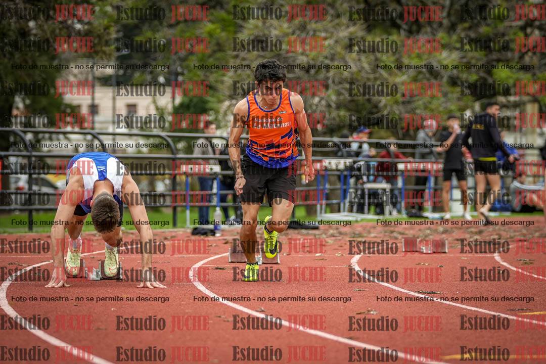 Fotos de los 200 m llanos de varones