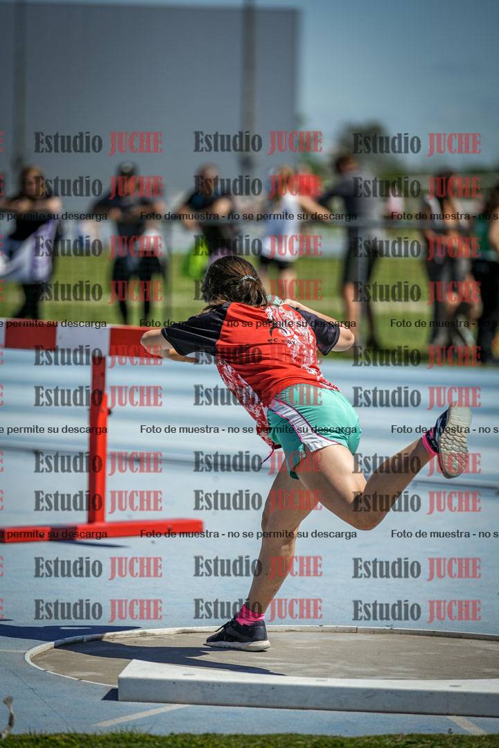 Fotos del lanzamiento de bala de mujeres - U14