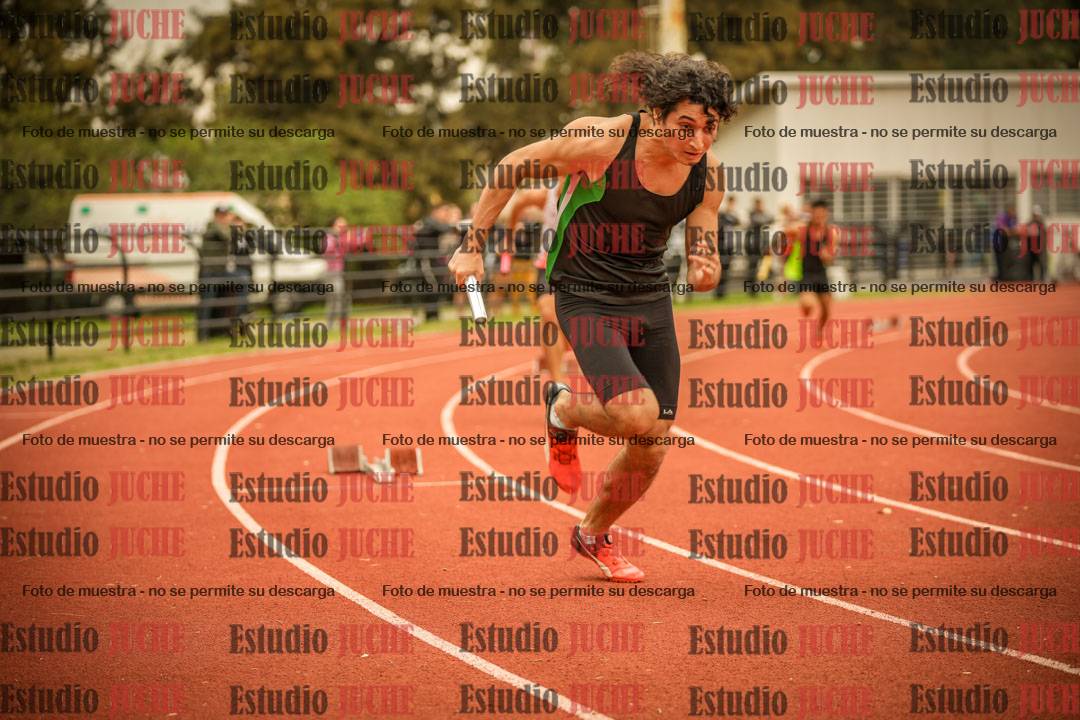 Fotos de las Postas 4x400 m de varones