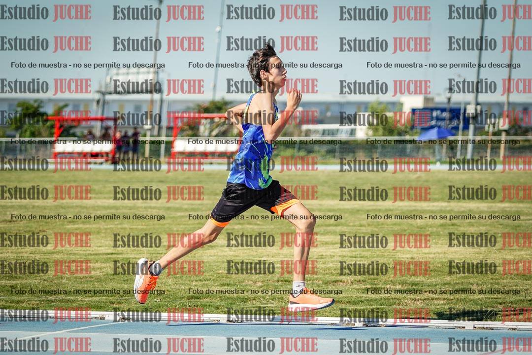 Fotos de los 600 m llanos de varones