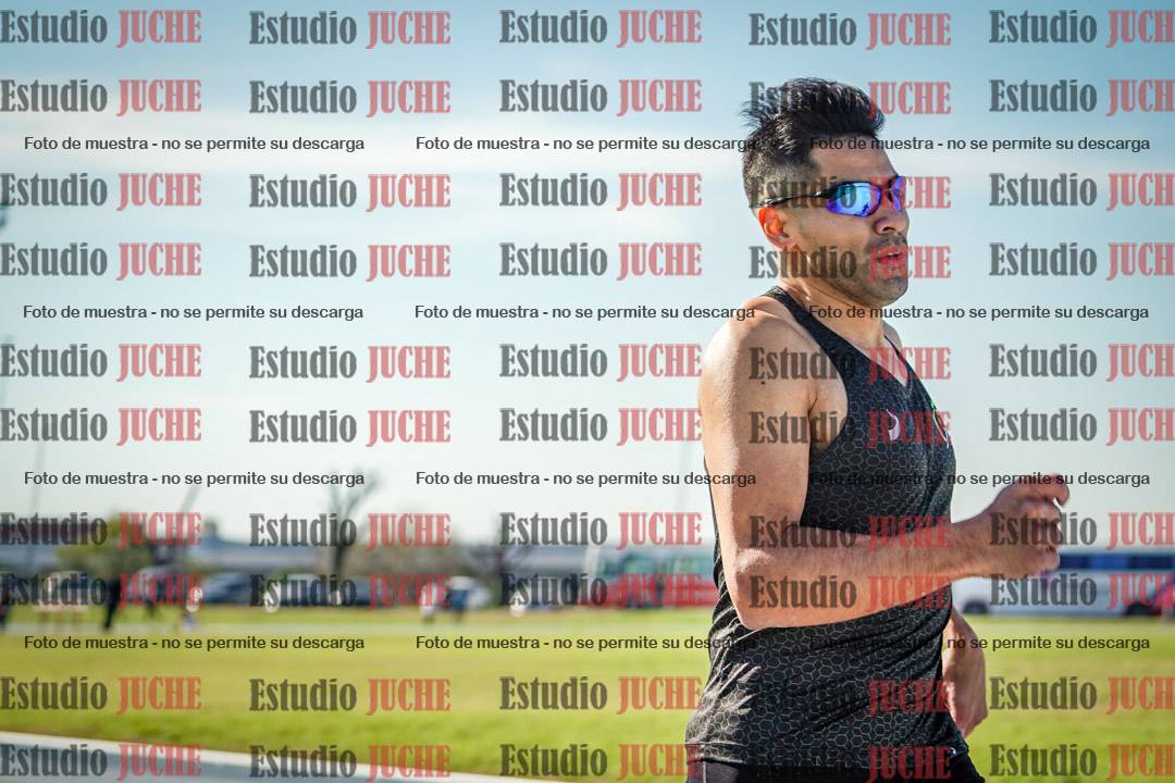 Fotos de los 400 m llanos de varones