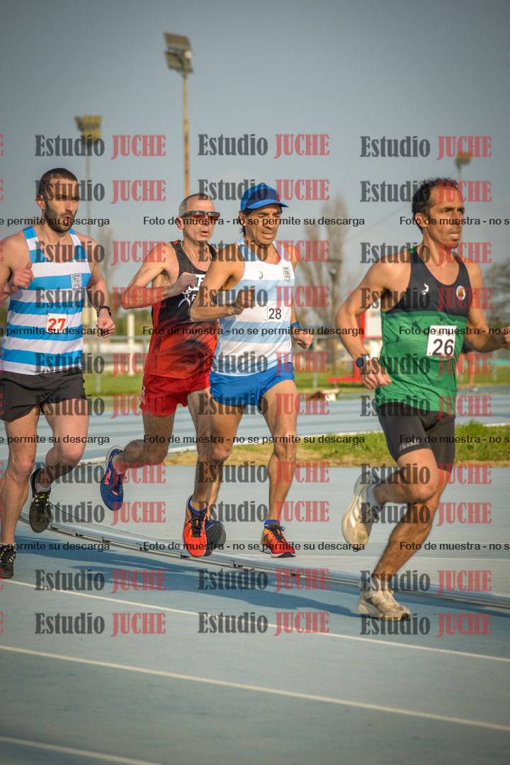 Fotos de los 3000 m llanos de varones