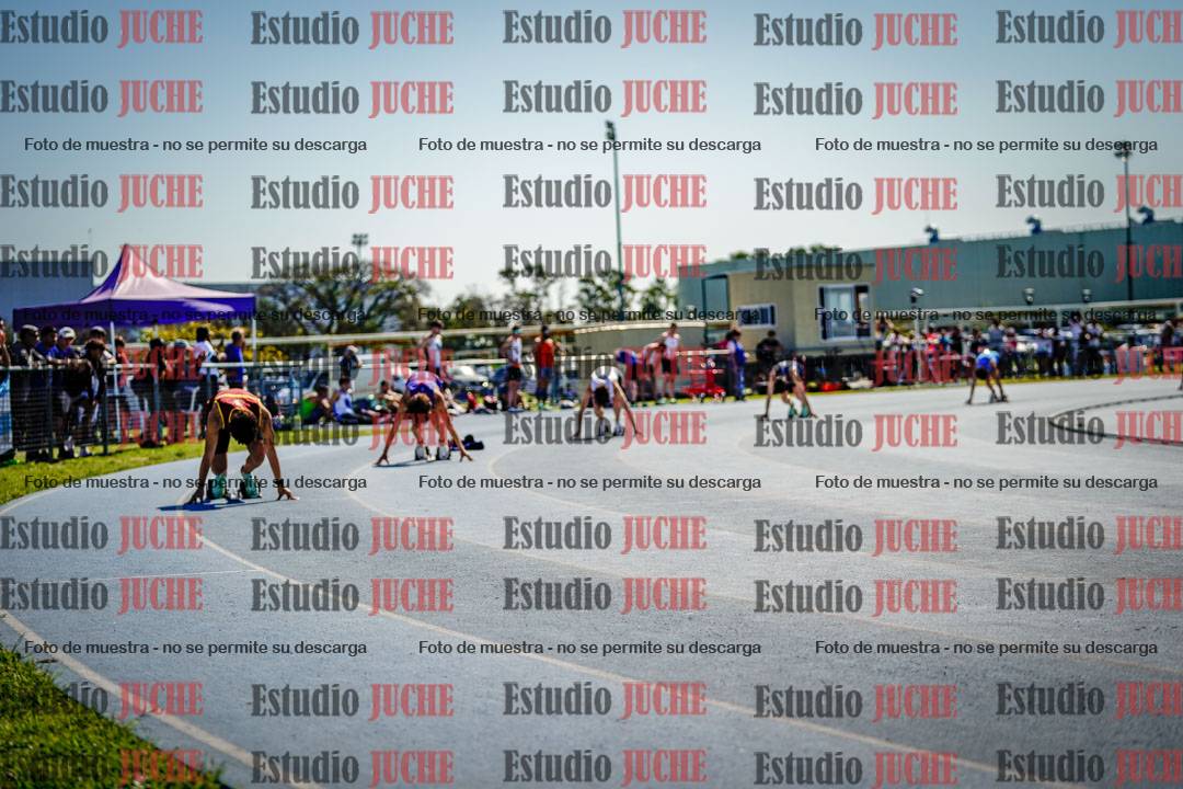 Fotos de los 400 m llanos de varones