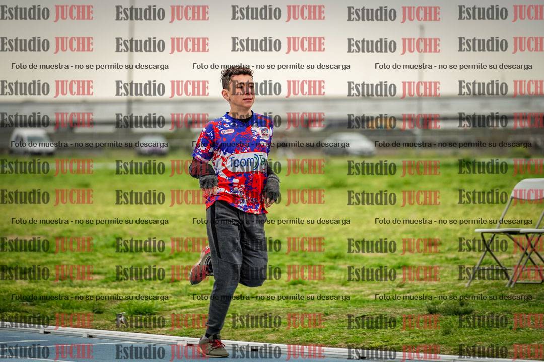 Fotos de los 150 m llanos de varones - U14