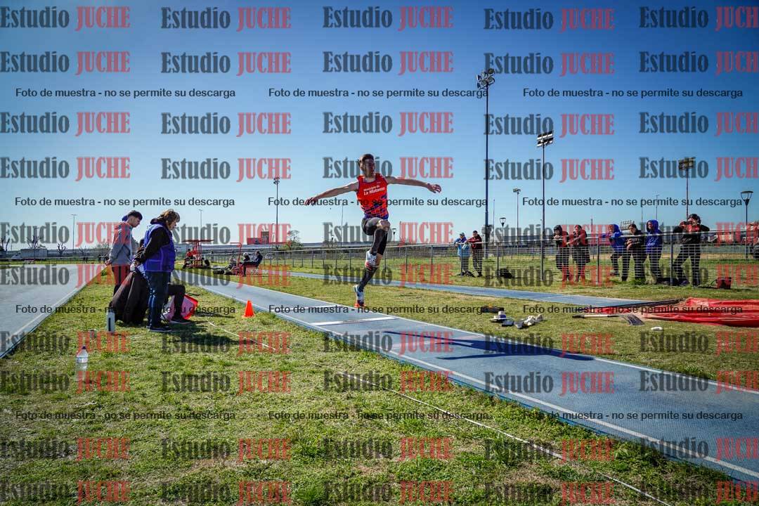 Fotos del salto triple de varones