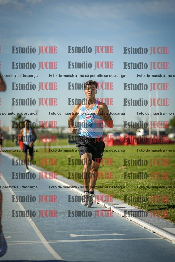 Fotos de los 1500 m llanos de varones