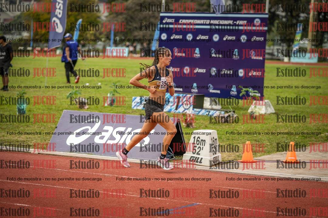 Fotos de los 5000 m llanos de mujeres