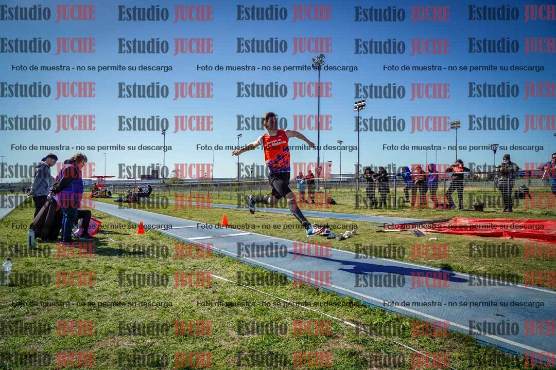 Fotos del salto triple de varones