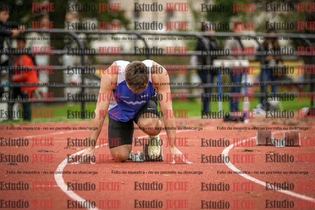 Fotos de los 200 m llanos de varones