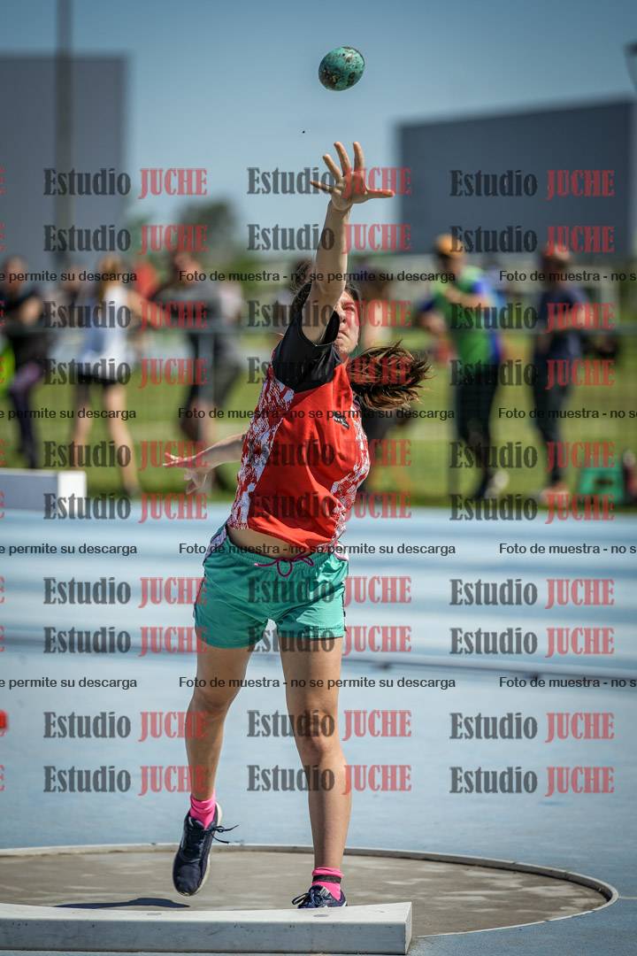 Fotos del lanzamiento de bala de mujeres - U14