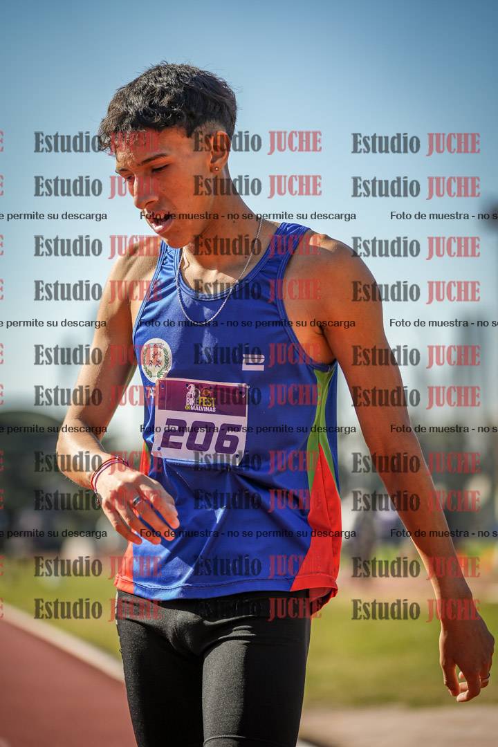 Fotos de los 800 m llanos de varones