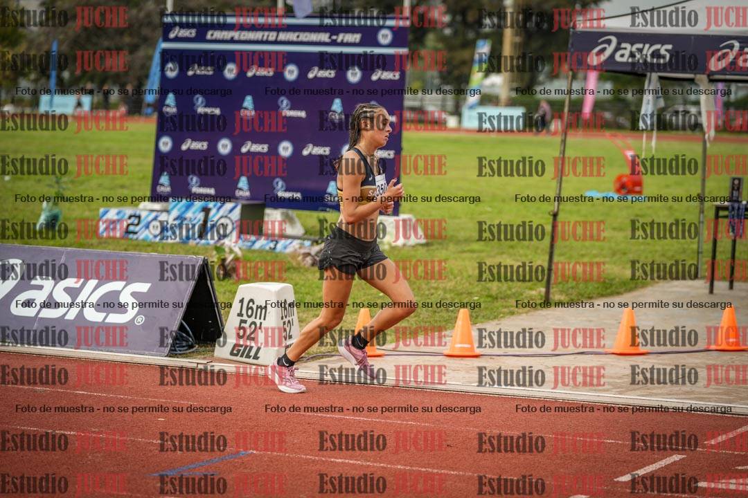 Fotos de los 5000 m llanos de mujeres